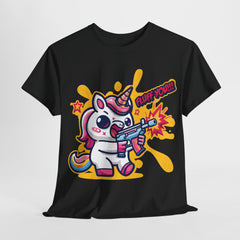 Słodki T-shirt z Jednorożcem i Karabinem Maszynowym 