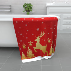 Luxury Christmas Reindeer Towel – Red & Gold Festive Bath Towel | Merry Christmas Microfiber & Cotton Blend | Soft, Absorbent, Machine Washable Holiday Decor Gift